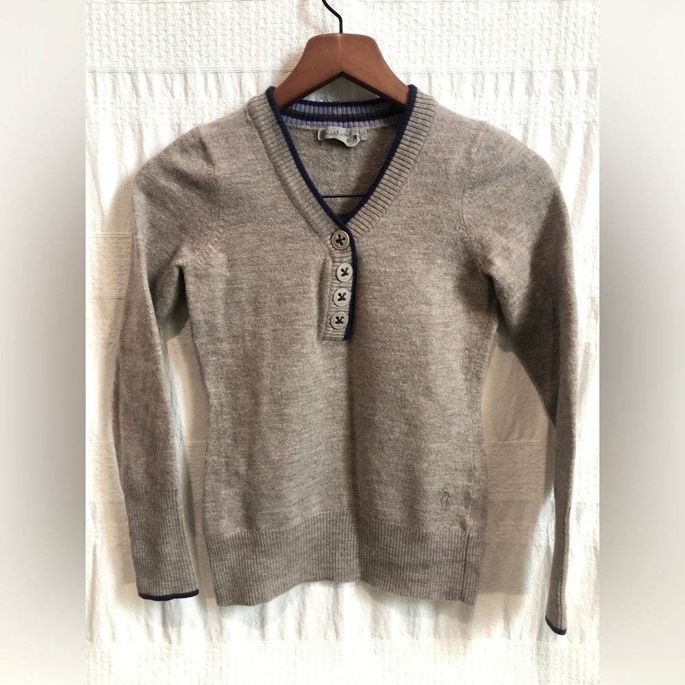 Smart wool sweater, EUC 2626